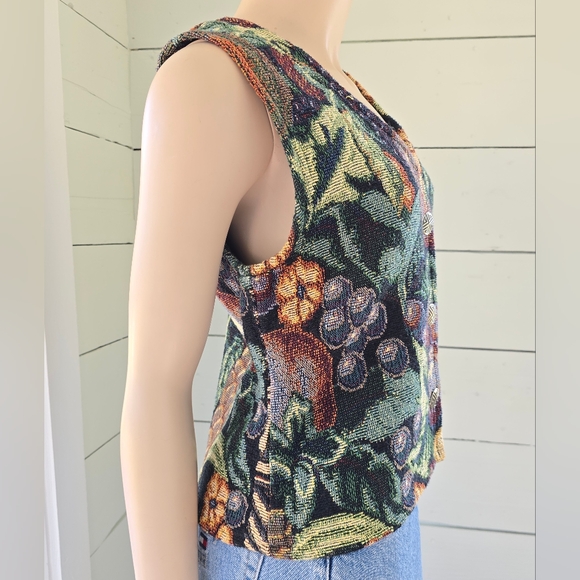 Vintage Handmade Fall Fruits  Tapestry Vest 3 Button Closure Women's Med/large - Picture 4 of 7